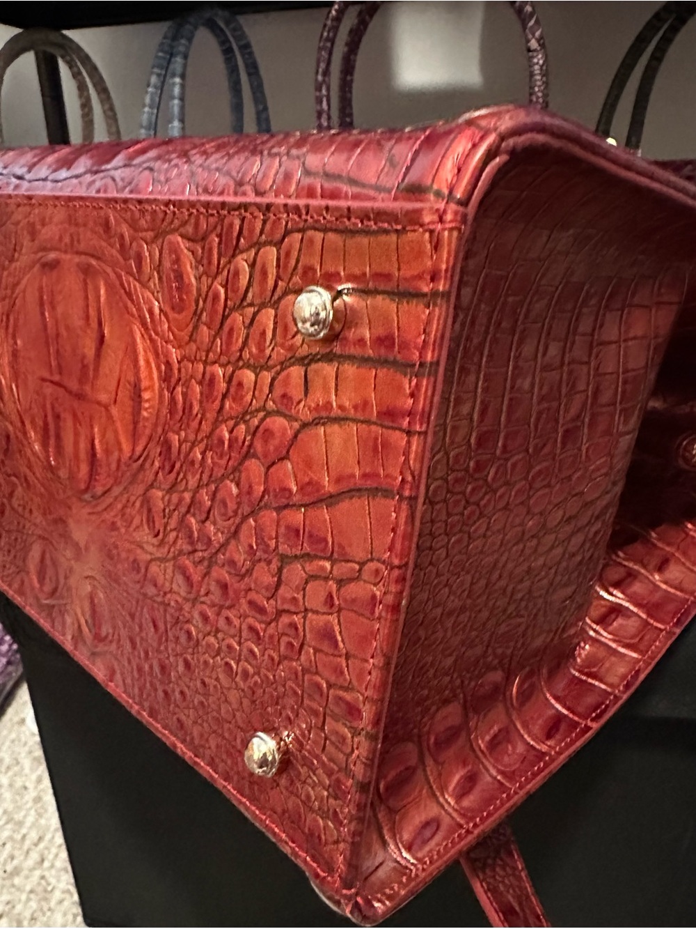 Sale Today !! Brahmin Chili Large Caroline Satchel - Picture 10 of 14